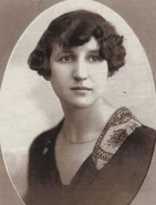 JanosneSzentirmayUndated.png (223 KB) Jánosné Szentirmay in her youth.