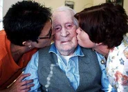 AndersEngberg110.jpg (16 KB) Engberg shortly before his 110th birthday in 2002, with two retirement home caretakers.