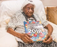 VBrown117f.jpg (116 KB) Aged 117, with Guinness World Records 2018