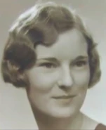 Willis as a young woman