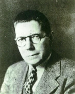 Pearl (age 60) looking at the camera in 1939.