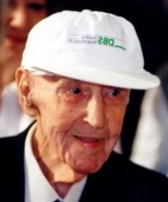 GyorgyLaszloCentenarian.png (162 KB) György László as a centenarian.