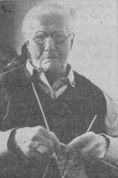 GRoelingadeGroot2.png (233 KB) Geertje Roelinga at age 100.