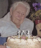 JanosneSzentirmay104.png (327 KB) Jánosné Szentirmay on her 104th birthday.