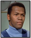 Lieutenant Mark Bradley (Harry Baird)