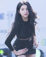 Sowon at Pongyo Autonomous Motor Show 171112 (1)