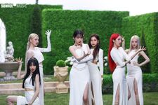 [G-POST] Apple MV behind #1