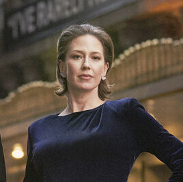 CarrieCoonPublicityPhoto01