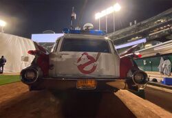 DirecTV posts blooper reel of 'Ghostbusters' inspired MLB ad campaign -  Ghostbusters News