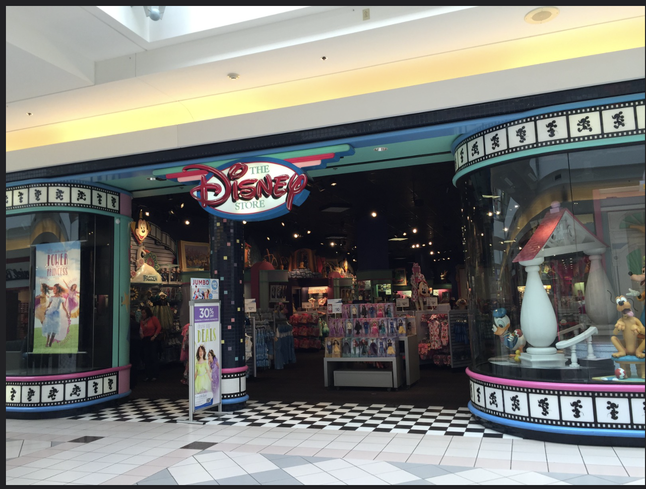 The Disney Store, Ghosts of Retailers' past Wiki