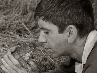 Froggy held by Gilligan