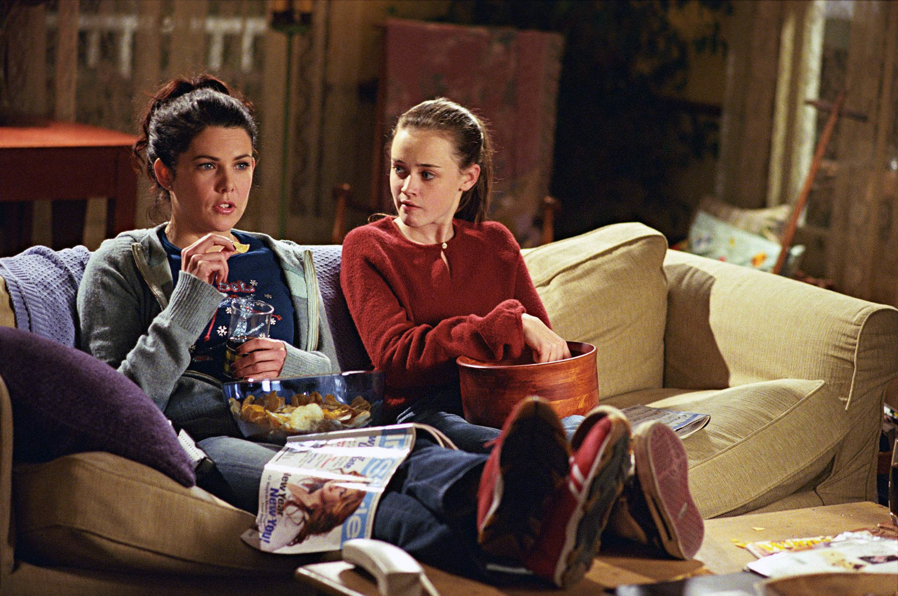 User blog Coffeelattechai The Perfect Gilmore Girls Movie Night Gilmore Girls Wiki Fandom