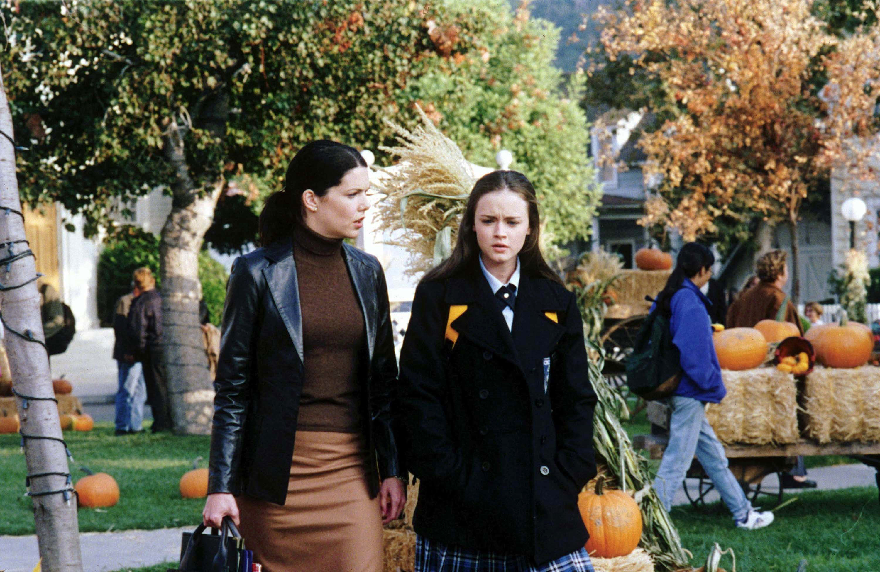 Lauren Graham as Lorelai Gilmore Alexis Bledel as Rory Gilmore Melissa McCa...