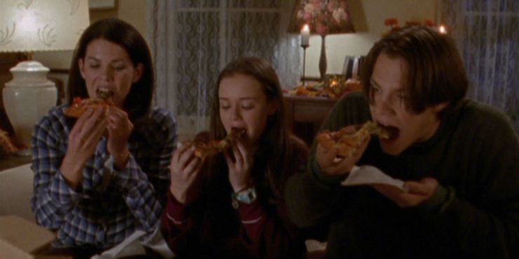 User blog Coffeelattechai The Perfect Gilmore Girls Movie Night Gilmore Girls Wiki Fandom