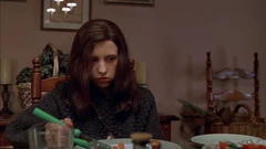 Vlcsnap-2025-09-26-14h00m10s237.png (1.68 MB) Side table with decorations on the left wall.