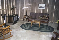 Tumblr 462745afef924a1b0da2e2abfa5c51b0 f74bd891 1280.jpg (41 KB) The rec room in the basement sits opposite from the staircase