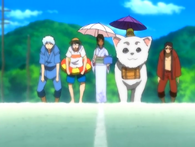 Gintoki, Shinpachi, Otae, Kagura, Sadaharu and Hasegawa going to the beach in Episode 18