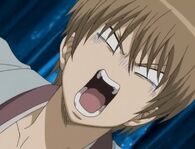 Sougo in pain been kicked by Kagura in Episode 77