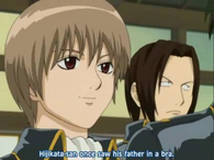 Sougo tells everyone that Hijikata has seen his dad in a bra Episode 18