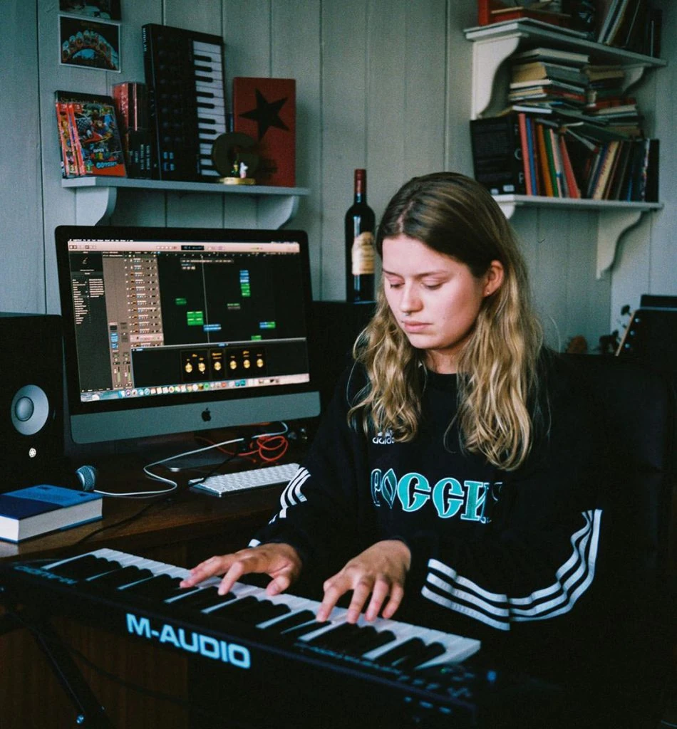 Discography Girl in Red Wiki Fandom