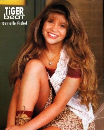 Danielle Fishel Girl Meets World Fanon Wiki Fandom