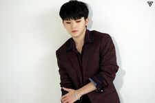 2018 Season’s Greetings/Gallery #1 (2017)