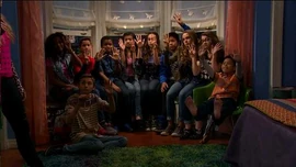 The entire class in the Bay Window (Girl Meets Fish)