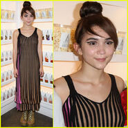 Rowan-blanchard-natasha-lyonne-carrie-brownstein-kenzo-film-premiere2