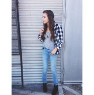 Rowan-blanchard-flannel-style