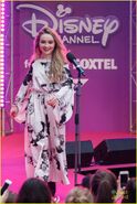 Sabrina-carpenter-sarah-fanfest-sydney-05