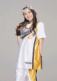 Kurea portrait solo shot