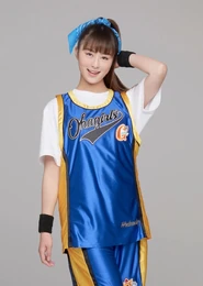 Momoka portrait solo shot