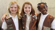 Brownie Girl Scouts-1.jpg (19 KB)