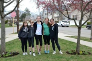 10338608 10154074017885333 1395206628925957082 o.jpg (401 KB) Diana and her Senior Troop visiting Juliette Gordon Low Park