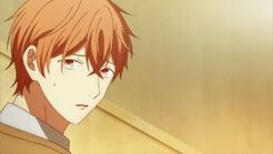 Mafuyu looking at Ritsuka with jealousy