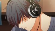 Ritsuka with his headphones on