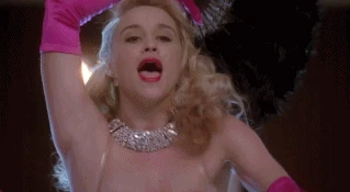 Tumblr mjkmwoVcBp1r4xi1eo3 400.gif