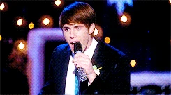 Tumblr n2d1tmrRLz1ra5gbxo7 250.gif