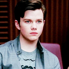 Tumblr nftpzaQoZg1ti13y5o2 250.gif