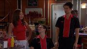Tina, Artie und Mike im Diner