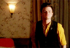 Tumblr n443wx0JPn1rk63wco5 r1 250.gif