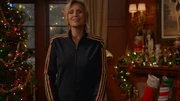 Jane Lynch eröffnet die Episode