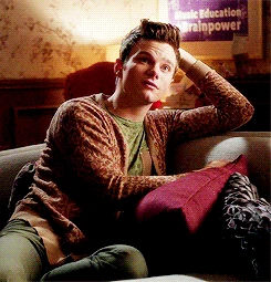 Tumblr n4u0giSbwX1rk63wco2 r1 250.gif