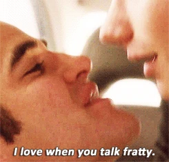 Tumblr mi8x05mNI21r8d79lo2 r1 250.gif