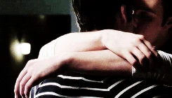 Tumblr mxce31uBkx1roq2g4o4 250.gif