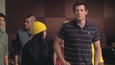 Glee-1x05-The-Rhodes-Not-Taken-finn-hudson-