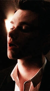 Tumblr mia4lpufts1qgfb58o4 250.gif