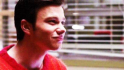 Tumblr mxqb0omAT91qdz73ko5 250.gif