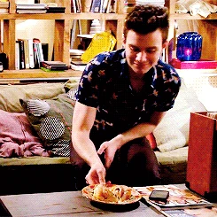 Tumblr n1l6piVNsC1ra5gbxo1 250.gif