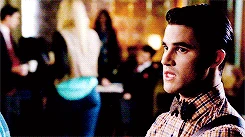 Tumblr njcy0s1rkY1ra5gbxo5 r2 250.gif